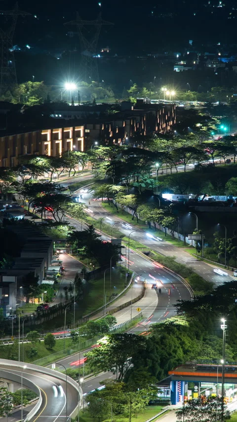 Vertical video - BSD Night Timelapse Stock-Footage 329057140