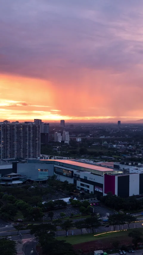 Vertical video - BSD Sunrise Timelapse Stock Footage 329058631