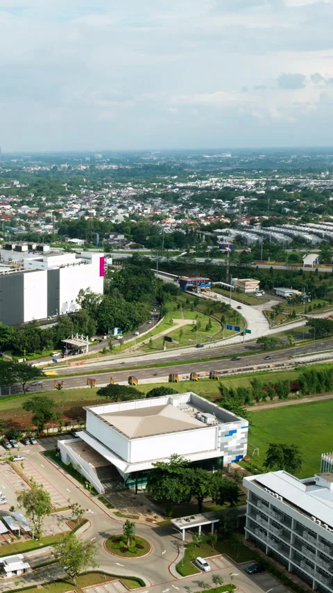 Vertical video - BSD Timelapse Stock Footage 329045000