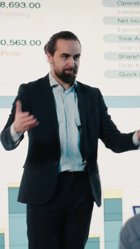 Vertical Video Business forum presentation held at leadership event by Stock Footage 328199353