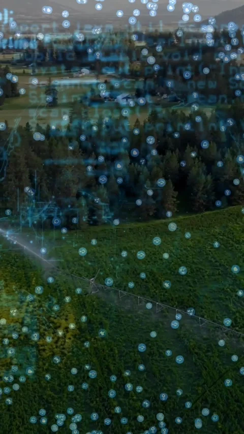 Vertical video: Camera dropping, AR map pulsing nodes and lines tracing land to Stock Footage 328398126