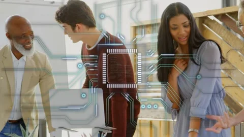 Vertical video: Chip overlay rising, leading tech team leaning stand desk Stock Footage 333155031