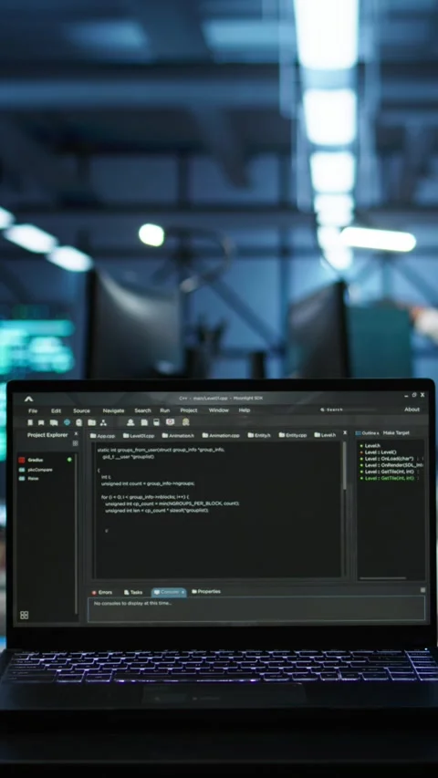 Vertical video Close up of code running on laptop screen in data center Stock Footage 280612333