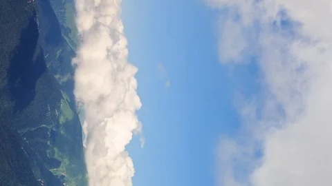 Vertical video. Clouds over the mountain ridge. Time Lapse. Krasnaya Polyana, Stockbeeldmateriaal 85362093
