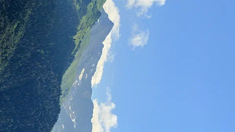 Vertical video. Clouds over the mountains. TimeLapse. HDR. Sochi, Russia Vídeo Stock 85882344