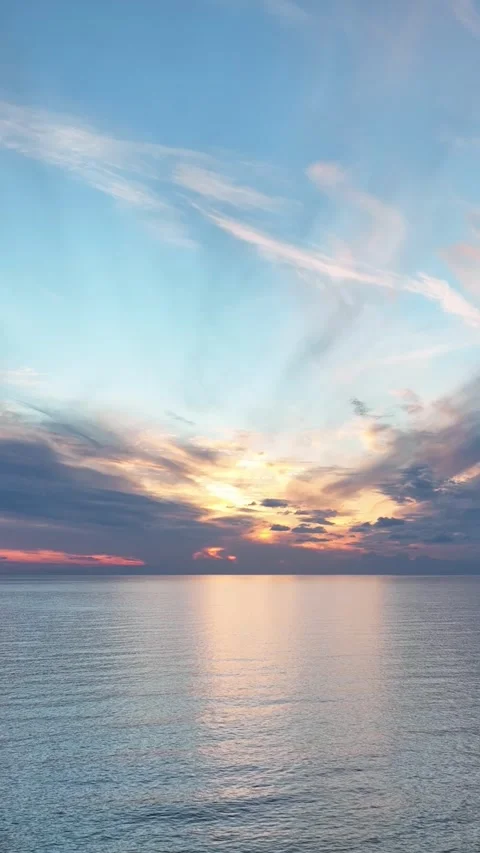 Vertical video Cloudy Sunset at Sea Turkey Alanya Video stock 222383907