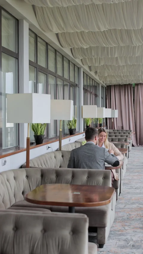 Vertical Video Couple having a dinner at a restaurant. Stock Footage 319016821
