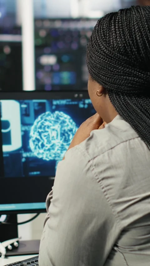 Vertical video Data center admin does machine learning node tree programming Stock Footage 307969989