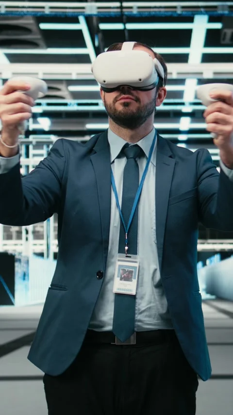Vertical video Data center admin using virtual reality simulation technology to Stock Footage 329591104
