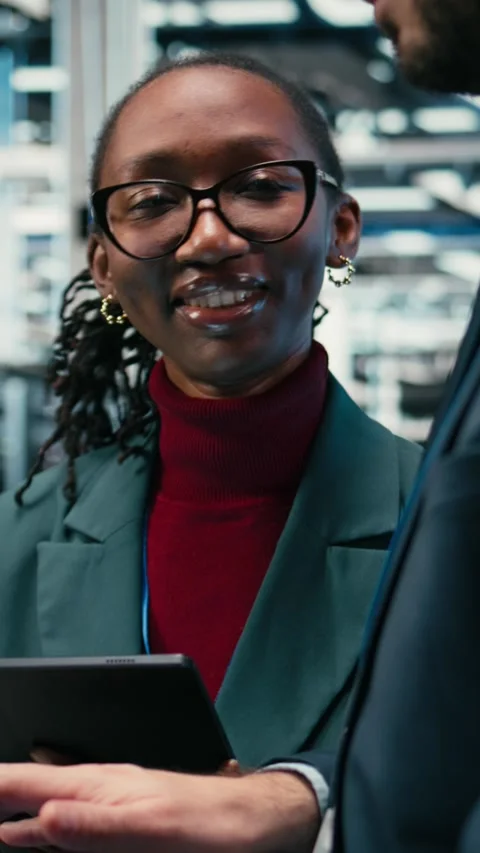 Vertical video Data center engineering team brainstorming, using AR simulation Video stock 329649835