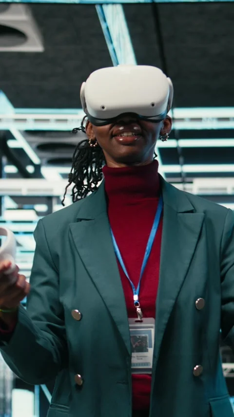 Vertical video Data center smiling programmer uses VR headset technology Stock Footage 329713466