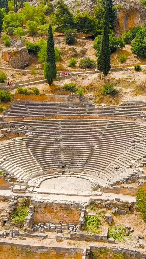 Vertical video. Delphi, Greece. Ruins of the ancient city of Delphi. Sunny Video stock 292611433