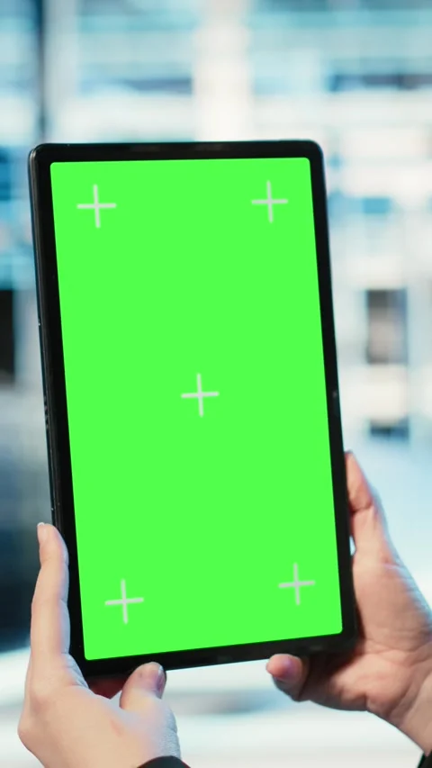 Vertical video Green screen tablet used by data center admin to optimize server Stock Footage 329317622