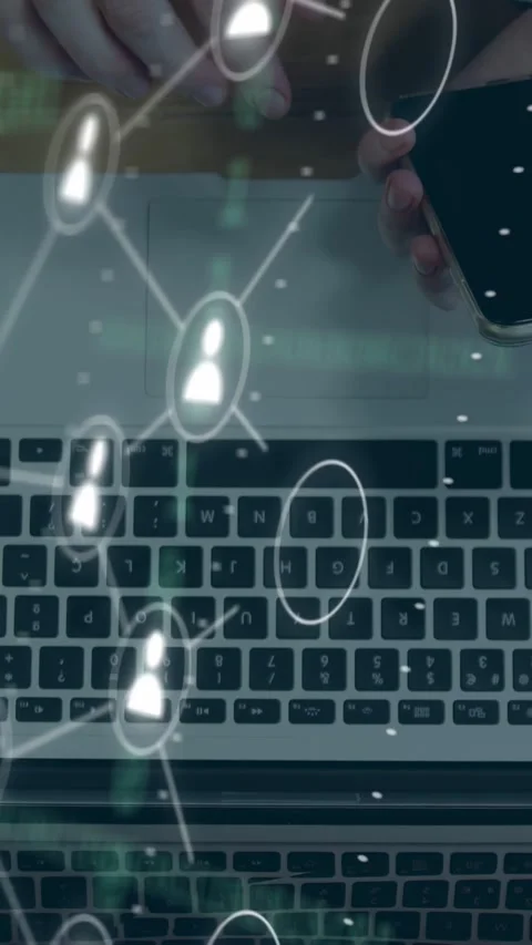 Vertical video: Hands tapping phone causing hologram avatars forming node Vidéo 335678041