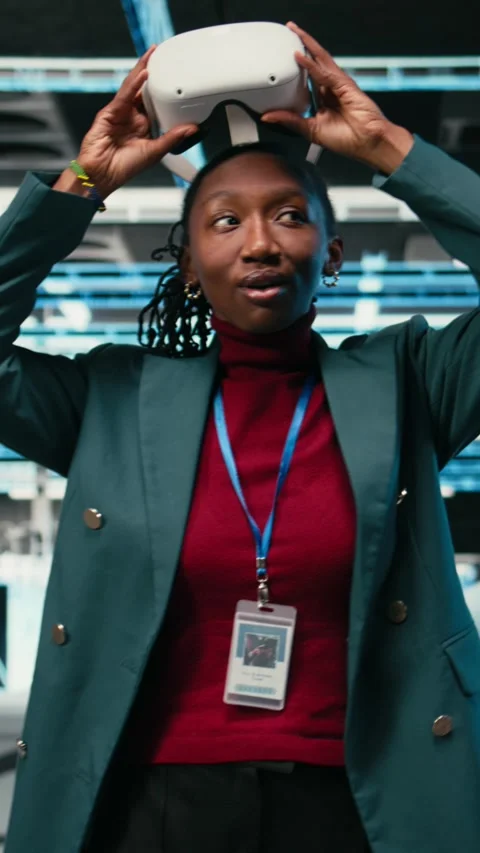 Vertical video Happy data center technician using VR headset technology, pleased Stock Footage 329649697