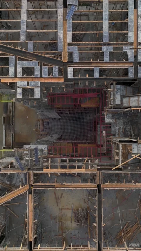 Vertical Video of Heavy Structural Units Placed by Crane on Tall Building Video stock 342405841