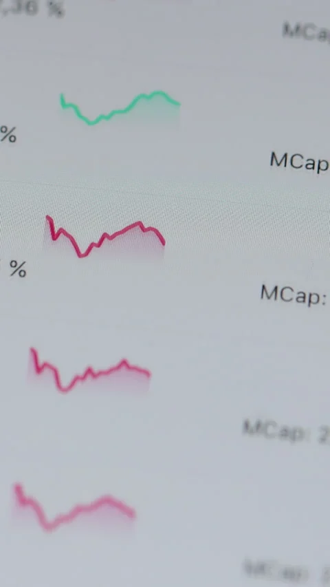 Vertical video. Investor checking Bitcoin, Ethereum and other altcoin Stock-Footage 344142512