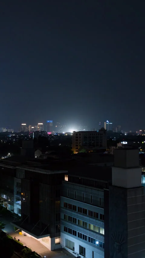 Vertical video - Jakarta Night Timelapse Video stock 280185348