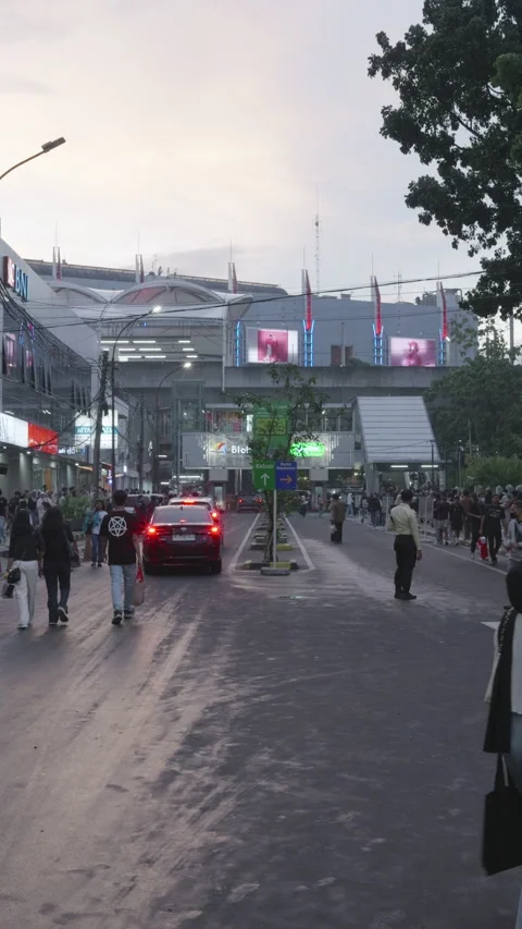 Vertical video - Jakarta Streets Stock Footage 330512341