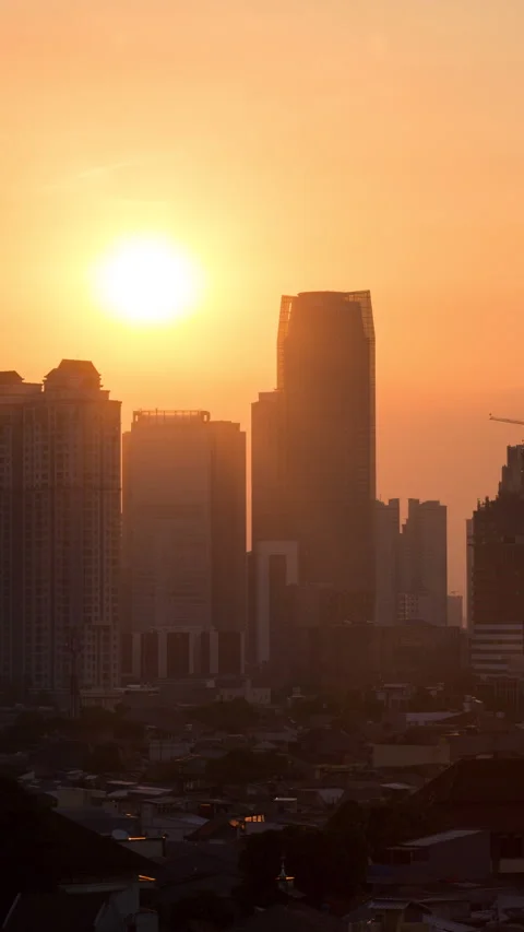 Vertical video - Jakarta Sunset Timelapse Stock Footage 280062124