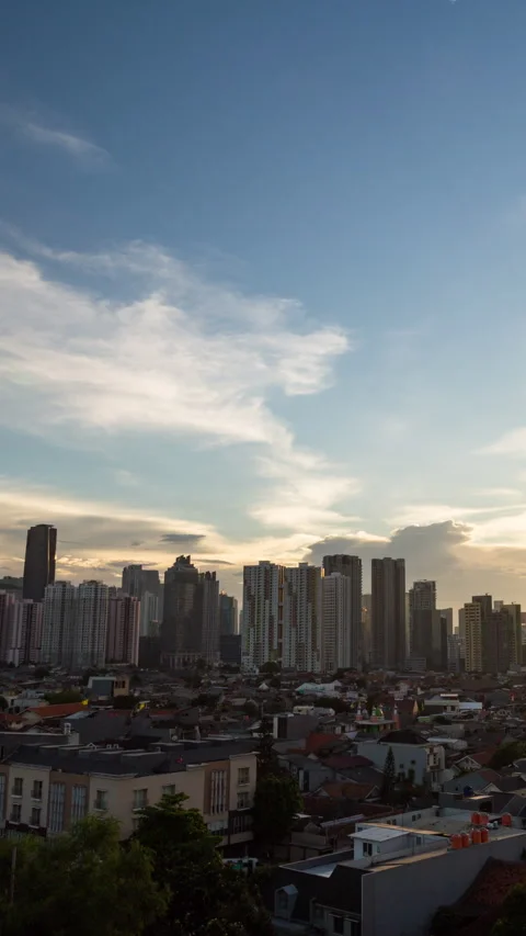 Vertical video - Jakarta Sunset Timelapse Stock Footage 280128050