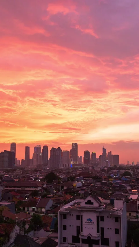 Vertical video - Jakarta Sunset Timelapse Stock Footage 280128221