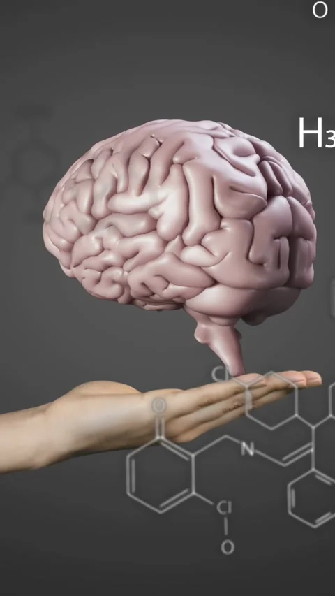 Vertical video: Left hand appearing, 3D brain hovering, rotating, camera Stock Footage 335678181