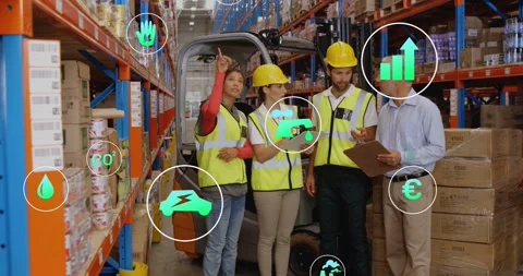 Vertical video: Left worker pointing crew using tablet at warehouse while eco Stockbeeldmateriaal 331833387