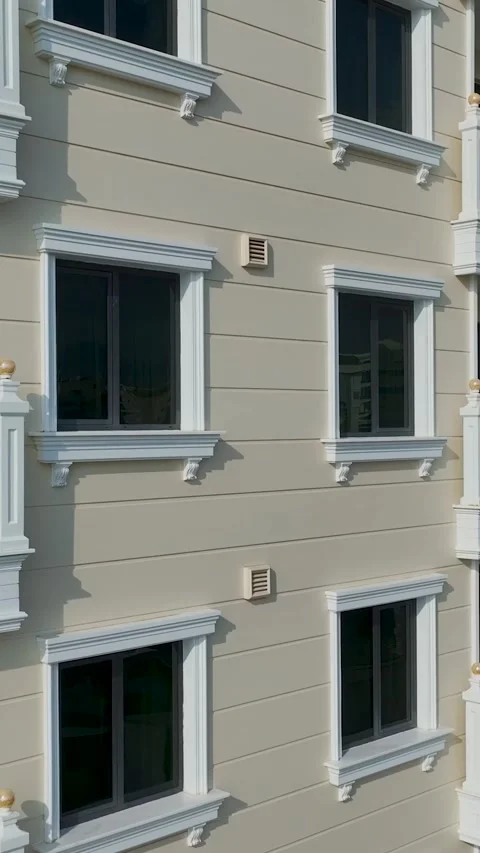 Vertical video luxury apartment facade with decorative balconies 库存影片 341838105