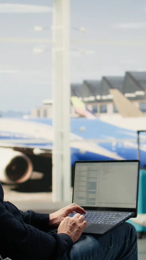 Vertical Video Man digital nomad, focused on programming, system development Stock Footage 333611871