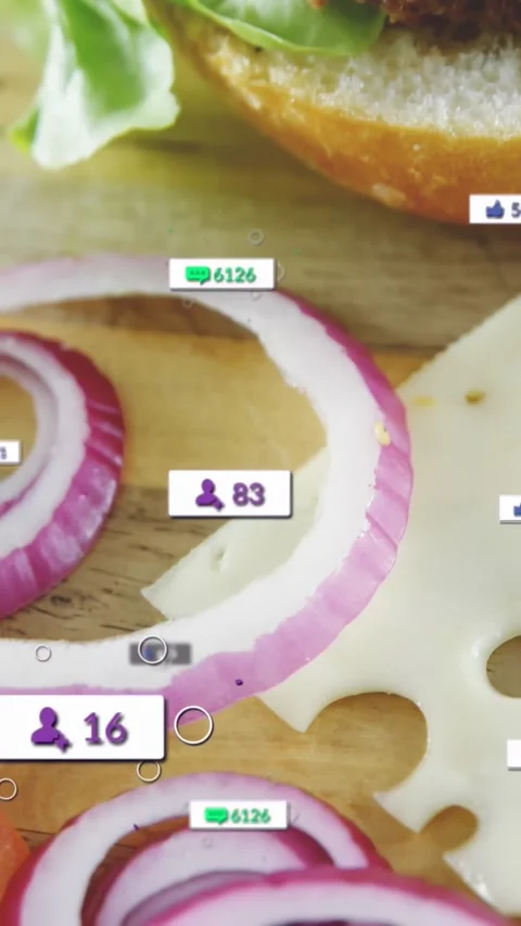 Vertical video: Mouse cursor selecting bun, updating counters over burger layers Stock Footage 332734574