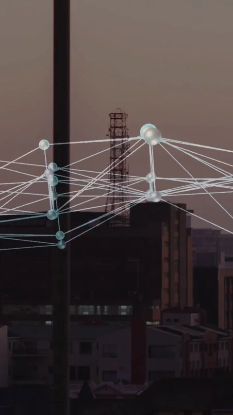 Vertical video: Node web emerging left and shifting right over dusk skyline, Vidéo 334397607
