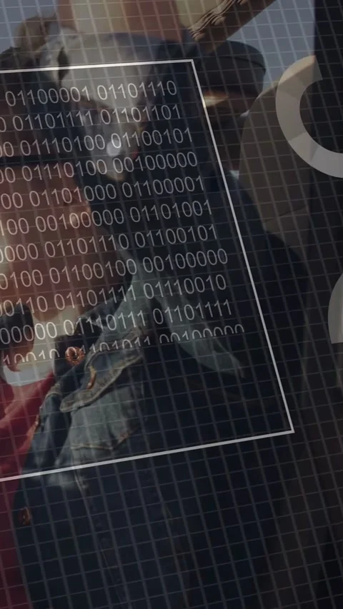 Vertical video: Pair standing on train during scan, AR scanning HUD bars and Stockbeeldmateriaal 333721089