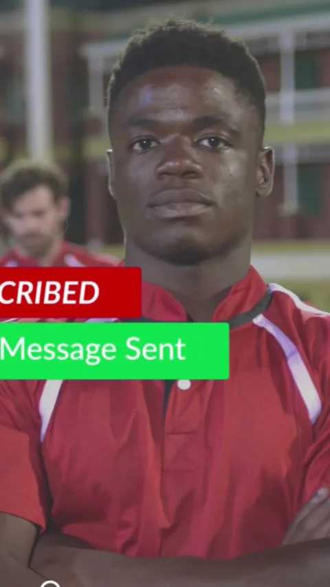 Vertical video: Player facing camera cursor clicking starting sports sub bar on Stock Footage 330605151
