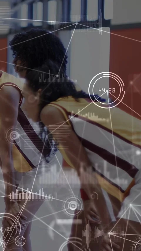 Vertical video: Players leaning during pause in play, HUD tracking movement for Stock Footage 333577077