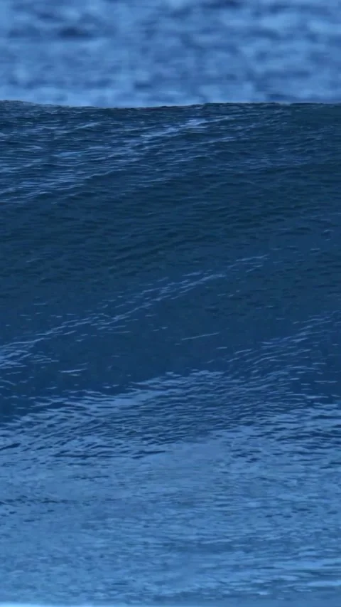Vertical video of powerful ocean wave Stock Footage 315775555