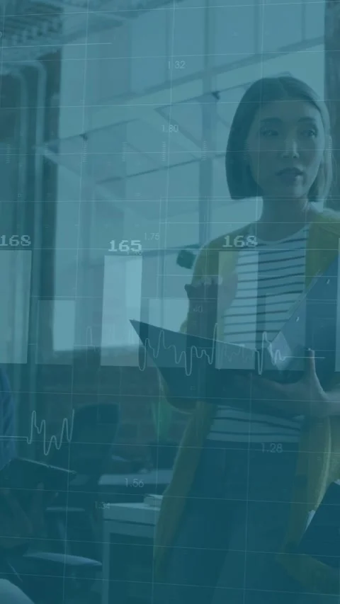 Vertical video: Presenter gesturing remote, folder leading office meeting, Stock Footage 333611048