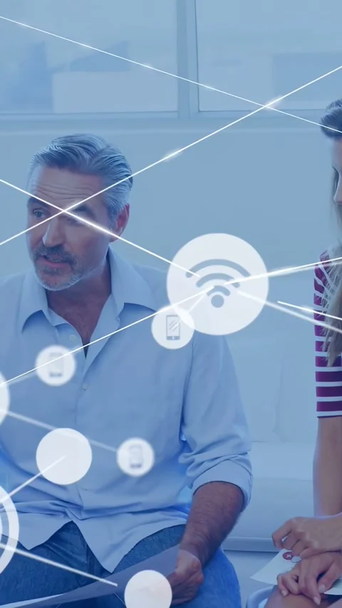 Vertical video: Presenter gesturing in tech meet, icon popping overlaying links Stock Footage 334598774