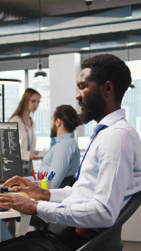 Vertical video Programmer optimizing performance using AI LLM chatbot Video stock 312709405