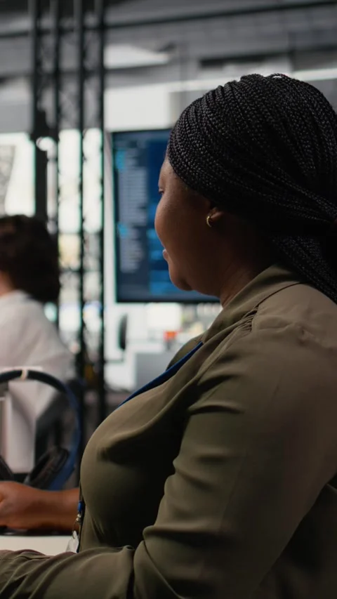 Vertical video Programmer solving tasks with AI LLM chatbot answering prompts Stock Footage 322696749