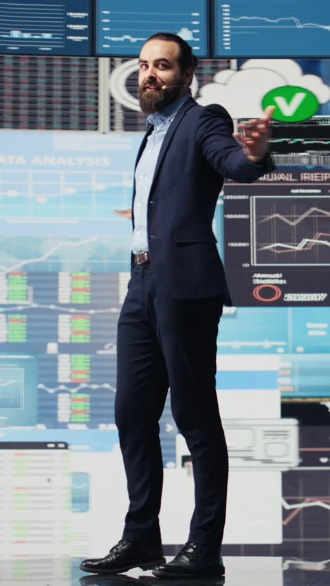 Vertical Video Public speaker CEO hosting business presentation to share a Stock Footage 310759065