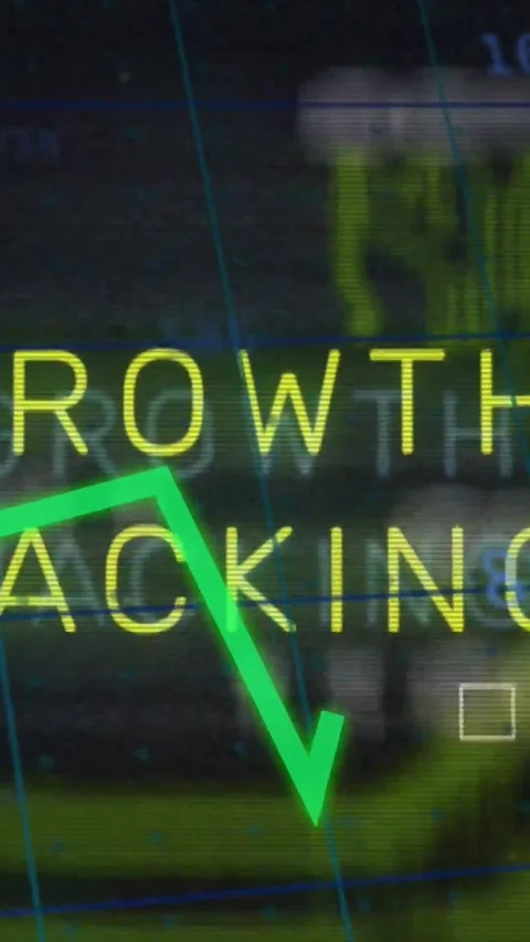Vertical video: Readout fading, GROWTH TRACKING text and green line drawing, Stock Footage 329612850