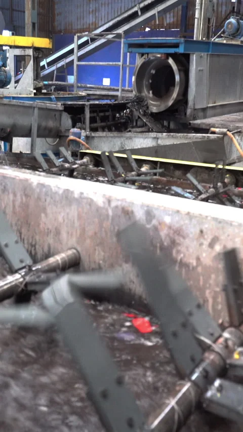 Vertical Video Recycling, Plastic separation 動画素材 310053488
