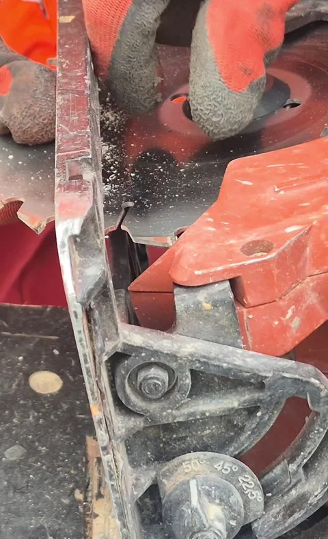 Vertical Video Removing Worn Circular Saw Blade Stock Footage 338226952
