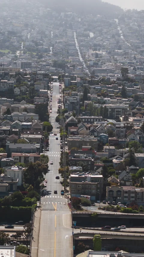 Vertical Video of San Francisco, Vertical Aerial View Shot, California Stockbeeldmateriaal 292745668