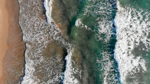 Vertical video of the sea view from above. Aerial 4k footage Vidéo 95089736