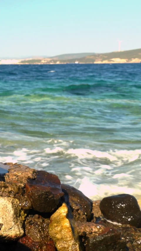 Vertical video, Seaside 動画素材 290392214