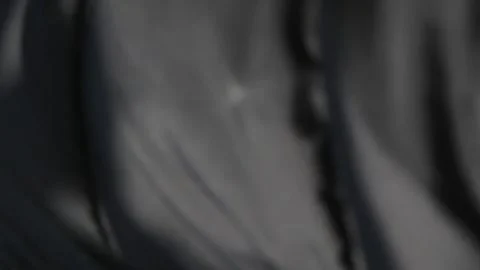 Vertical video. Sharp garden shears cut the branches on the trunk of the tree. Stock-Footage 263064654