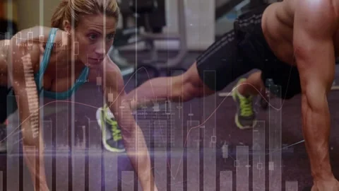 Vertical video: Starting set, pair pulling dumbbells in gym for core with data Video stock 331789767