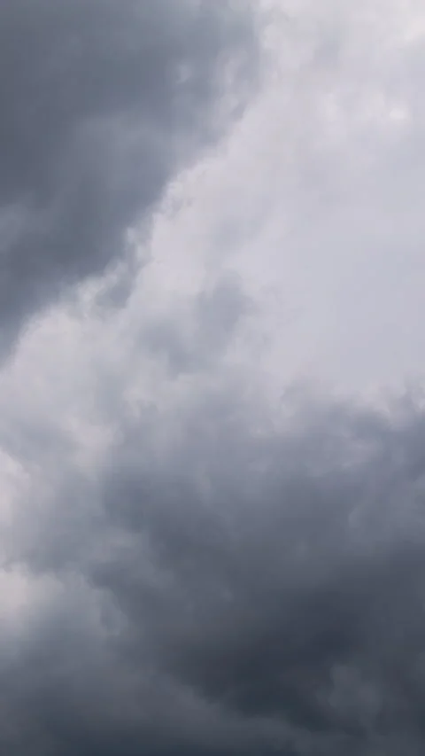 Vertical video - Storm Clouds Timelapse Video stock 280342841